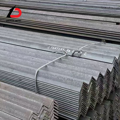 Strutturale Bar angolare perforata laminata a caldo a basso tenore di carbonio leggera Ss400 ASTM A36m S235jr