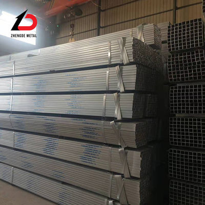 Pipa di acciaio galvanizzato di alta qualità Ss330 Ss400 S235jr Q195 Q235 Q345 Spessore 0.6-25mm Dimensione e superficie personalizzate Quadrato/rettaglia Pipa di acciaio galvanizzato con prezzo dei produttori
