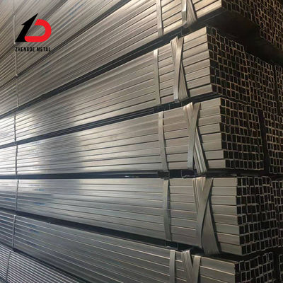Pipa di acciaio galvanizzato di alta qualità Ss330 Ss400 S235jr Q195 Q235 Q345 Spessore 0.6-25mm Dimensione e superficie personalizzate Quadrato/rettaglia Pipa di acciaio galvanizzato con prezzo dei produttori