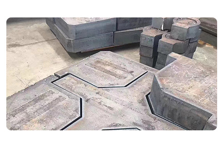 S235j2 Piastra di acciaio a bassa lega 6m 12m Dimensione su misura Forb laminato a caldoConstruzione 5