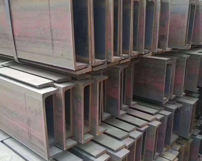 GB JIS AISI Acciaio al carbonio U-canale resistenza all'usura Acciaio mite U-canale 3