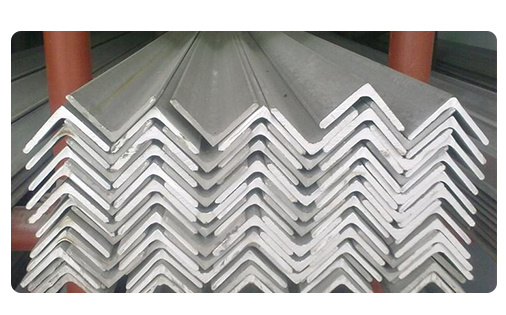 Strutturale Bar angolare perforata laminata a caldo a basso tenore di carbonio leggera Ss400 ASTM A36m S235jr 4